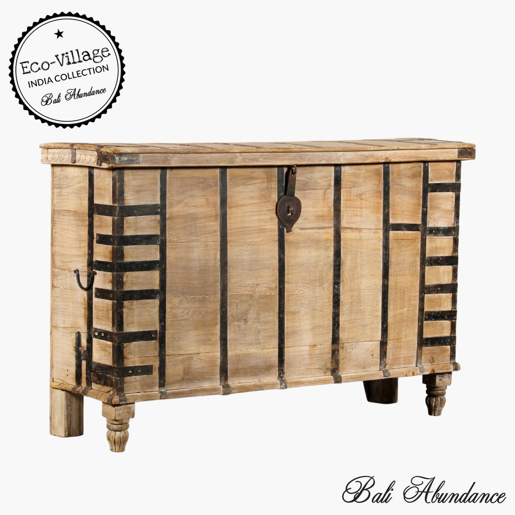 Vintage Trunk 
Indian Furniture 
Console 