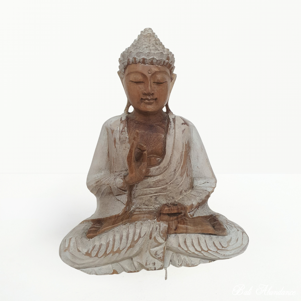balinese sitting meditation buddha