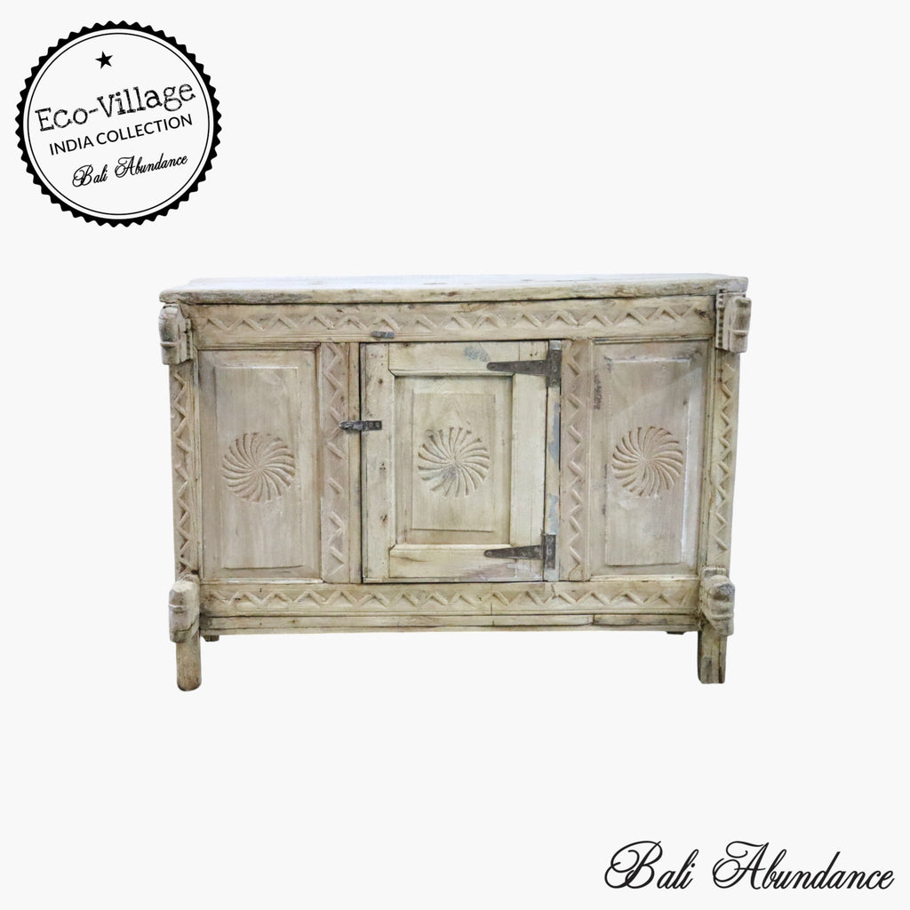 Damchiya 
Indian Furniture
Console 