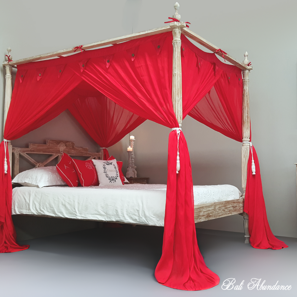 red canopy mosquito net