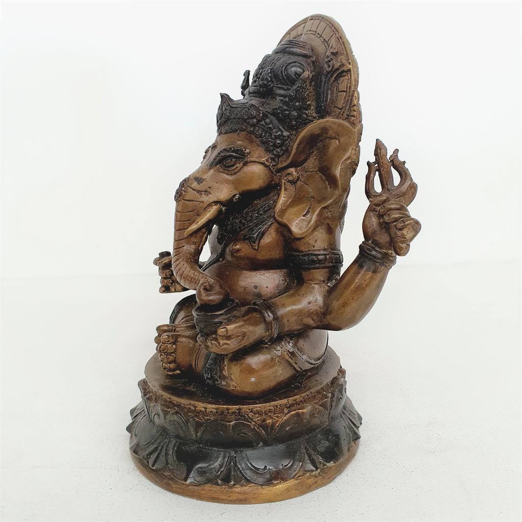 Bali statues