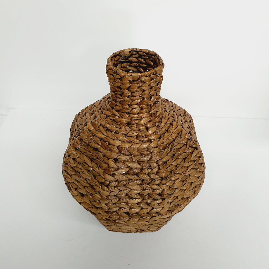 rattan pot